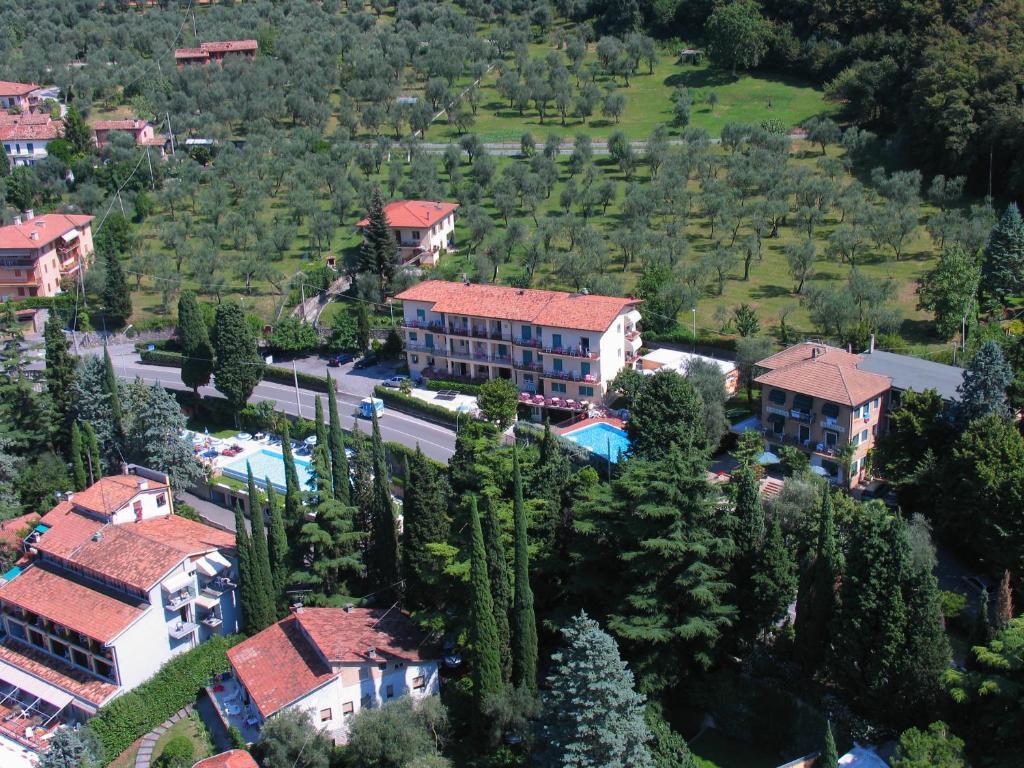Hotel Casa Serena マルチェージネ エクステリア 写真
